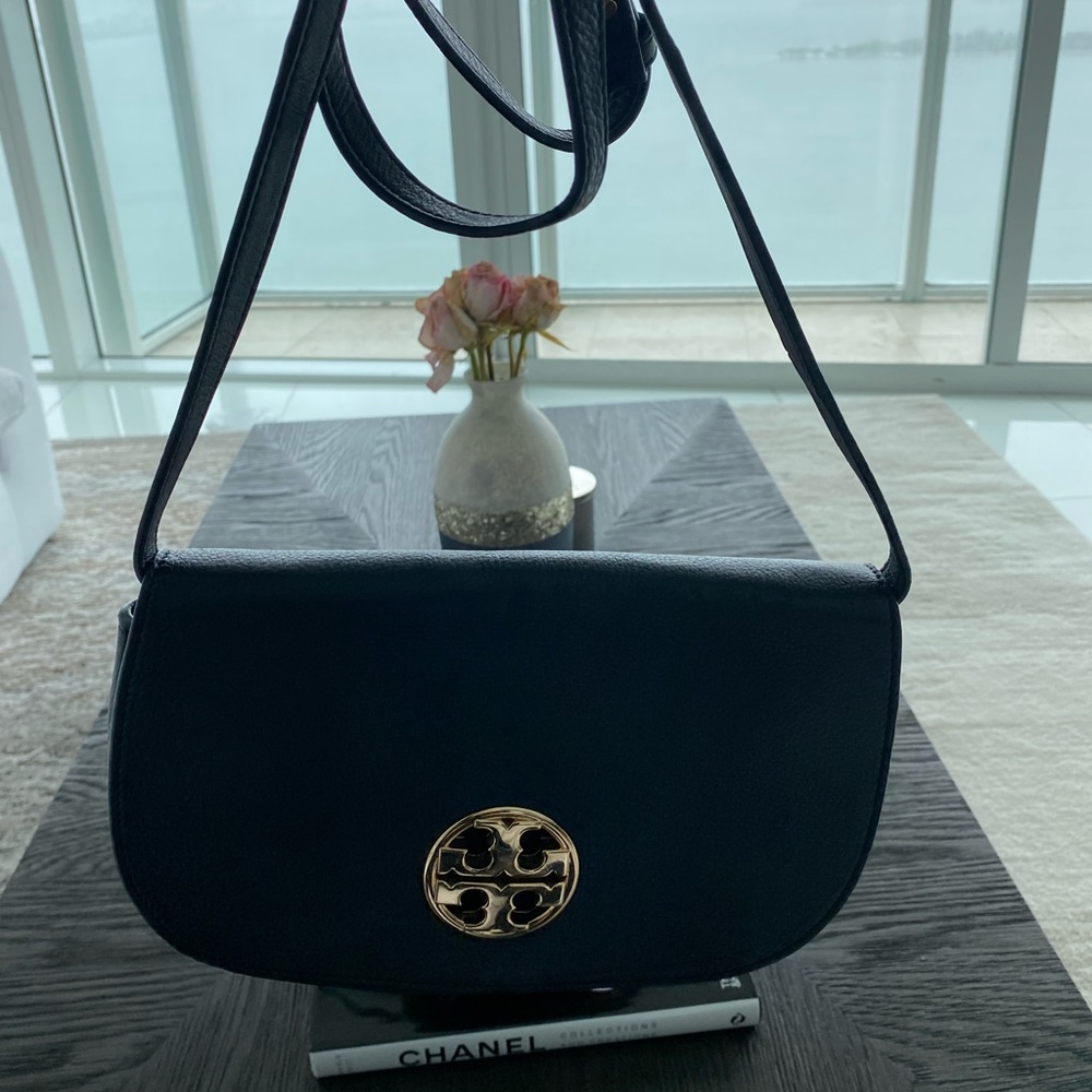 Tory burch purse